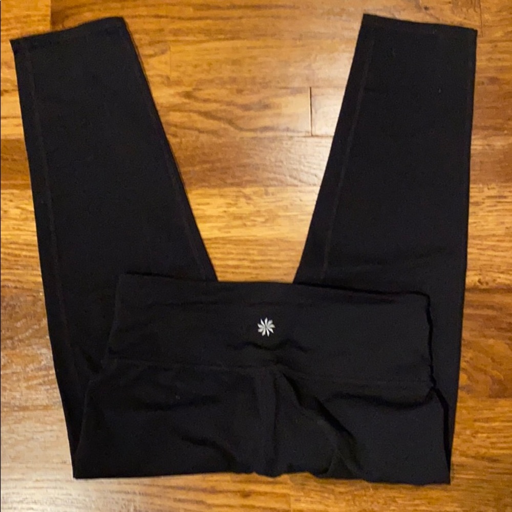 Athlete size small Capri active